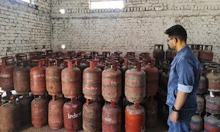 पौड़ी गढ़वाल : घरेलू गैस सिलेंडरों के अवैध उपयोग पर 13800 रुपये का जुर्माना