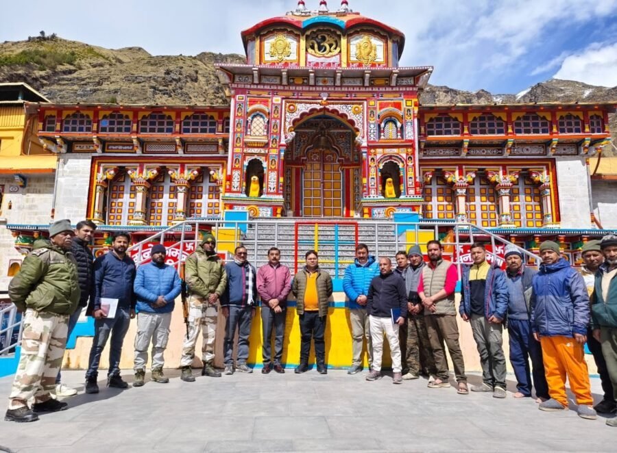 श्री बदरीनाथ धाम पहुंच बीकेटीसी सीईओ विशाल मिश्रा ने लिया यात्रा व्यवस्थाओं का जायजा