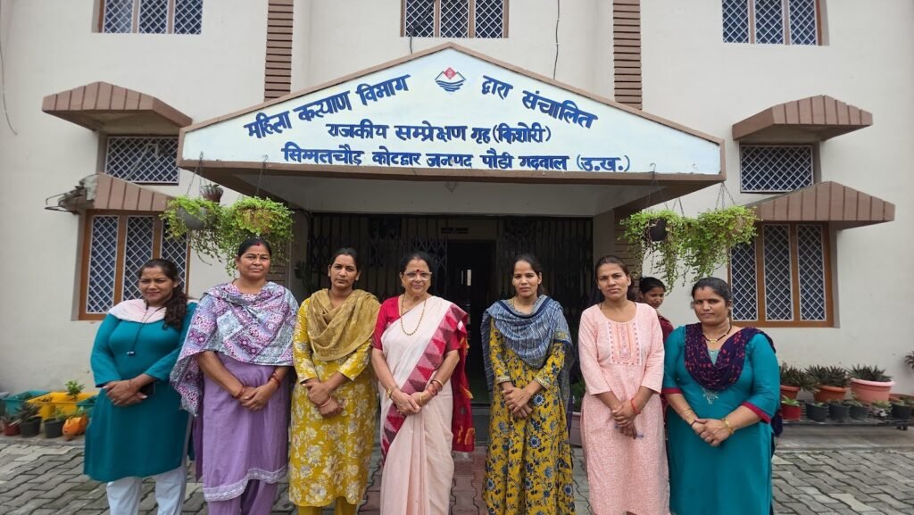 अध्यक्ष उत्तराखण्ड महिला आयोग कुसुम कंडवाल ने कोटद्वार पुनर्वास केंद्र का औचक निरीक्षण, सुरक्षा, स्वास्थ्य व आवागमन व्यवस्थाओं का लिया जायज़ा